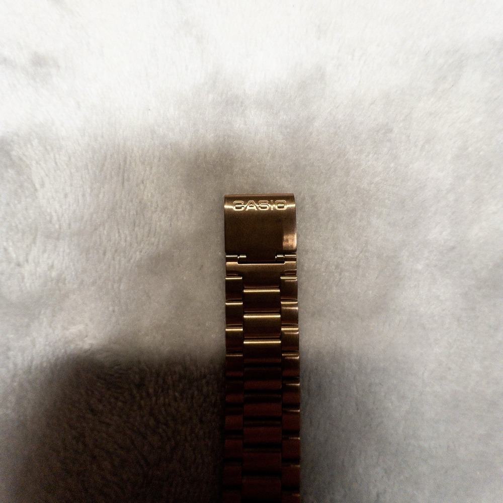 Casio Digital Quartz Rose Gold B640W 34mm Watch New Battery Stainless Band - Picture 7 of 12